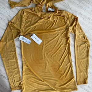 NWT Gold Babaton top from Aritzia